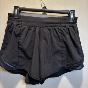 Lululemon Hotty Hot Low Rise 4” Running Short size 8